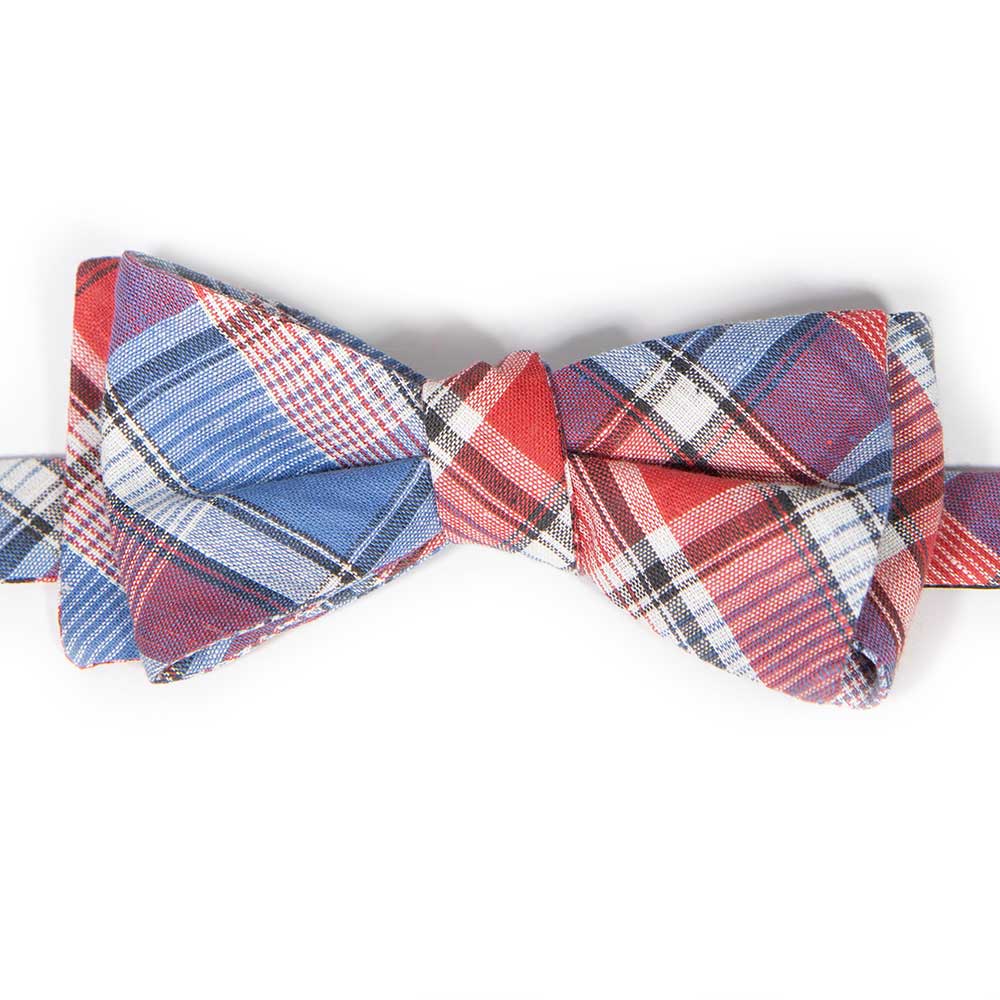General Knot & Co. Self-Tied Classic Bow Tie 2.5" at Widest 2.5" W with adjustable band 13.5" to 18.5" / Red 1940s Farmer's Plaid Bow