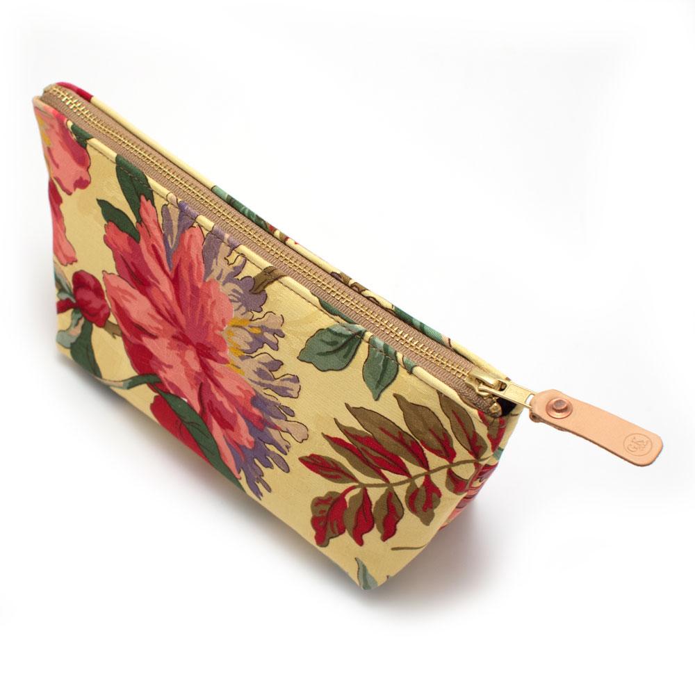 General Knot & Co. Bags One Size / Multi 1960s Wild Poppies Travel Clutch