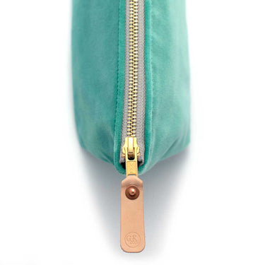 General Knot & Co. Apparel & Accessories One Size / Green Spearmint Velvet Travel Clutch